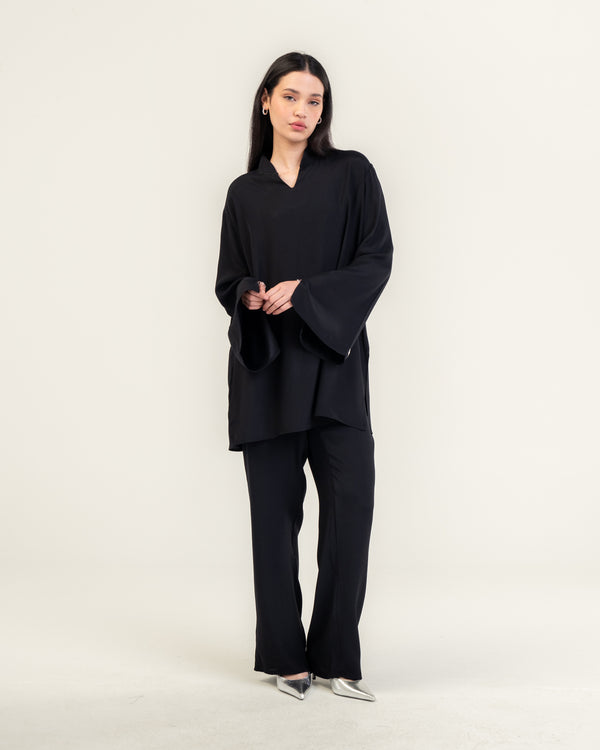 LOOSE BLOUSE - BLACK